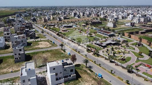 سٹی ہاؤسنگ سوسائٹی گوجرانوالہ میں 10 مرلہ رہائشی پلاٹ 1.45 کروڑ میں برائے فروخت۔