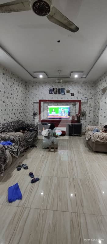 پنجاب یونیورسٹی فیز 2 - بلاک اے پنجاب یونیورسٹی سوسائٹی فیز 2,پنجاب یونیورسٹی ایمپلائیز سوسائٹی,لاہور میں 7 کمروں کا 9 مرلہ مکان 2.95 کروڑ میں برائے فروخت۔ پنجاب یونیورسٹی فیز 2 - بلاک اے پنجاب یونیورسٹی سوسائٹی فیز 2,پنجاب یونیورسٹی ایمپلائیز سوسائٹی,لاہور میں 7 کمروں کا 9 مرلہ مکان 2.95 کروڑ میں برائے فروخت۔