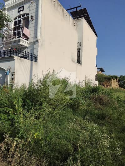 Sale 7marla corner 50feet road plot i14/2