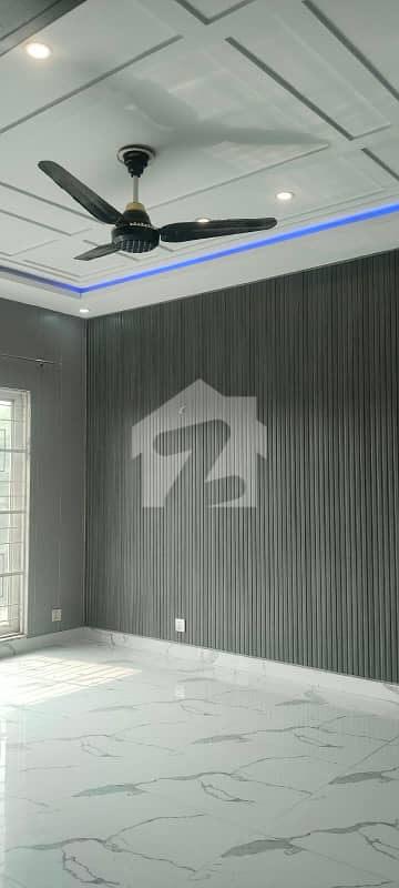 DHA Phase 3, 10 Marla, 04 Bed, Luxurious House For Rent. Original Pics Attached. 10 KV Solar Installed