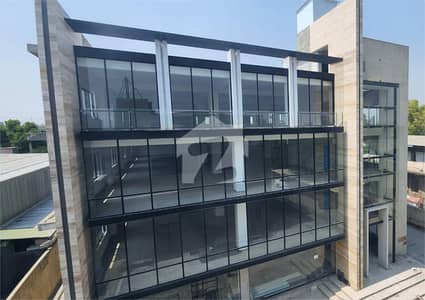 آئی ۔ 9 اسلام آباد میں 5 کنال Studio عمارت 65.0 لاکھ میں کرایہ پر دستیاب ہے۔