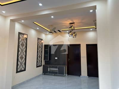 Stylish & Modern 4-Bedroom House for Sale A Perfect Family Haven