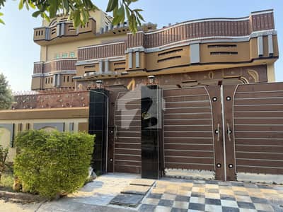 اے ڈبلیو ٹی ہاؤسنگ سکیم بدابیڑھ پشاور میں 10 کمروں کا 1 کنال مکان 5.4 کروڑ میں برائے فروخت۔ اے ڈبلیو ٹی ہاؤسنگ سکیم بدابیڑھ پشاور میں 10 کمروں کا 1 کنال مکان 5.4 کروڑ میں برائے فروخت۔