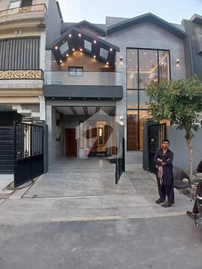 Stunning 5 Marla House For Sale A Perfect Blend Of Comfort & Style Stunning 5 Marla House For Sale A Perfect Blend Of Comfort & Style