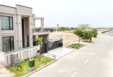 5 Marla Commercial plot for Sale In New Lahore city ph2