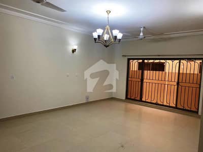 عسکری 10 - سیکٹر ایف عسکری 10,عسکری,لاہور میں 5 کمروں کا 17 مرلہ مکان 11.55 کروڑ میں برائے فروخت۔ عسکری 10 - سیکٹر ایف عسکری 10,عسکری,لاہور میں 5 کمروں کا 17 مرلہ مکان 11.55 کروڑ میں برائے فروخت۔