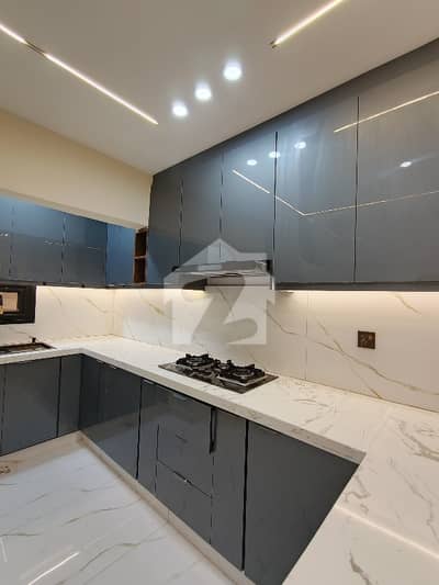 Fully Renovated Penthouse For Sale In DHA Phase 5. Fully Renovated Penthouse For Sale In DHA Phase 5.