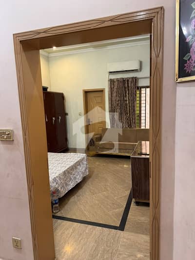 Buy your ideal 10 Marla Upper Portion in a prime location of Hanif Park Harbanspura