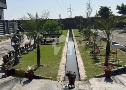 1 Kanal Plot For Sale In Lawyers Housing Society Phase 1 Main Canal Expressway Faisalabad.