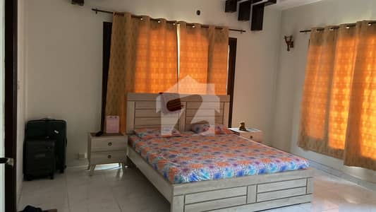 Banglow For Sale 250 yds (duplex)