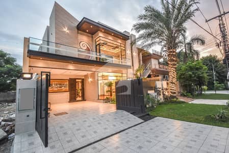 5 MARLA ULTRA MODERN VILLA FOR SALE IN DHA PHASE 9 TOWN