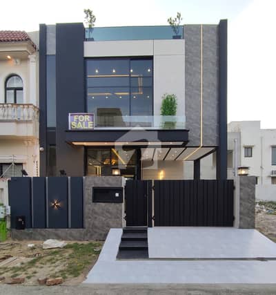 5 MARLA FULLY DESIGNER BANGLOW FOR SALE IN DHA PHASE 9 TOWN