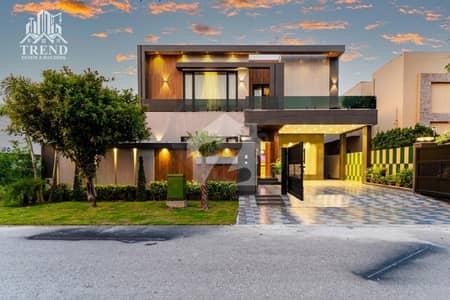 Looking For A House In DHA Phase 7 Lahore Looking For A House In DHA Phase 7 Lahore