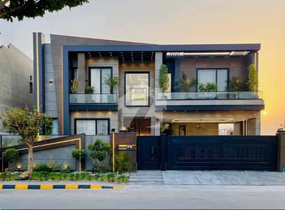ONE KANAL BRAND NEW LUSH DESIGNER HOUSE FOR SALE IN DHA 2 ISB