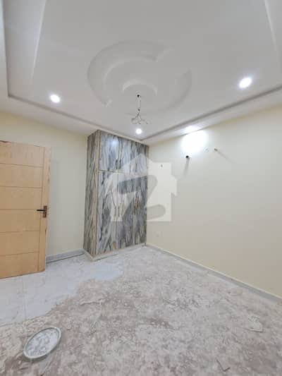 10 MARLA BRAND NEW UPPER PORTION JOHAR TOWN PHASE 2