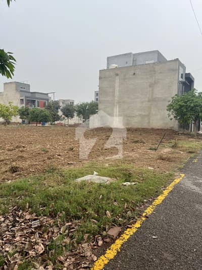 10 MARLA MOST BEAUTIFUL PRIME LOCATION RESIDENTIAL PLOT FOR SALE IN NEW LAHORE CITY PHASE 4