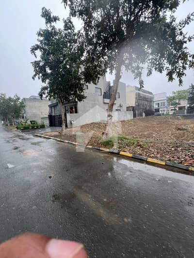 NEW LAHORE CITY PHASE 1 OVERSEAS BLOCK 10 MARLA PLOT AVAILABLE FOR SALE LDA APPROVED SUI GAS APPROVED ARIA WAPDA APPROVED
