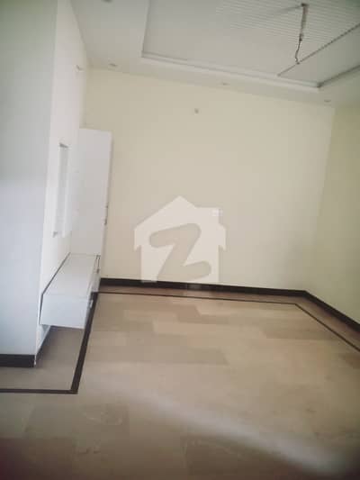 Vip Beautiful 5 Marla Portion Is Available For Rent In Sabzazar Scheme Lahore