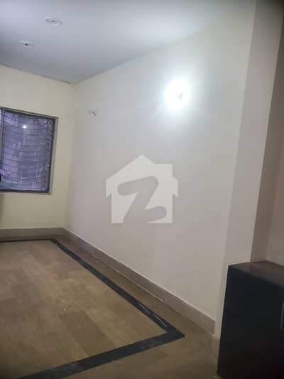 Vip Beautiful 5 Marla Portion Is Available For Rent In Sabzazar Scheme Lahore