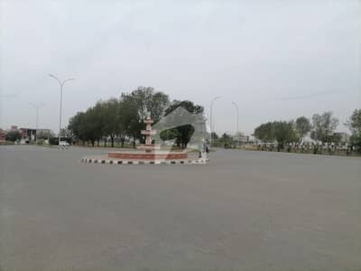 لیک سٹی ۔ سیکٹر ایم ۔ 5 لیک سٹی,رائیونڈ روڈ,لاہور میں 10 مرلہ رہائشی پلاٹ 2.9 کروڑ میں برائے فروخت۔ لیک سٹی ۔ سیکٹر ایم ۔ 5 لیک سٹی,رائیونڈ روڈ,لاہور میں 10 مرلہ رہائشی پلاٹ 2.9 کروڑ میں برائے فروخت۔