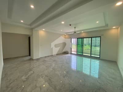 عسکری 12 عسکری,لاہور میں 4 کمروں کا 14 مرلہ فلیٹ 1.35 لاکھ میں کرایہ پر دستیاب ہے۔
