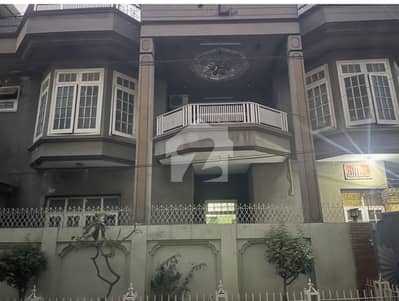 پیپلز کالونی ۔ بلاک زیڈ پیپلز کالونی,گوجرانوالہ میں 7 کمروں کا 11 مرلہ مکان 3.3 کروڑ میں برائے فروخت۔ پیپلز کالونی ۔ بلاک زیڈ پیپلز کالونی,گوجرانوالہ میں 7 کمروں کا 11 مرلہ مکان 3.3 کروڑ میں برائے فروخت۔