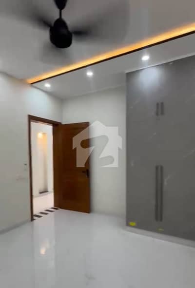 5 Marla Brand-New Upper Portion For Rent In Jubilee Town Lahore | 3 Beds | TV Lounge | Kitchen | New Tile Flooring