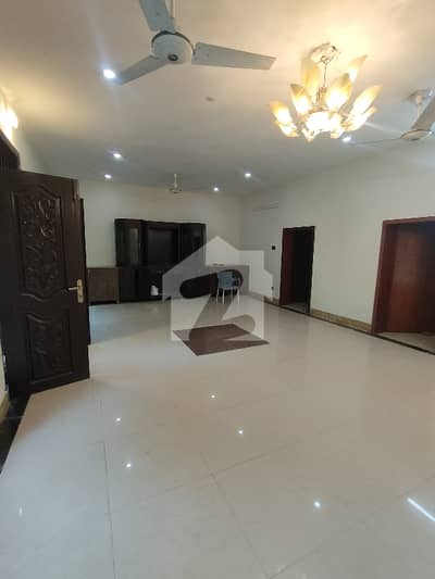 E-11 Mind Blowing Location What A Beautiful Ground Portion For Rent