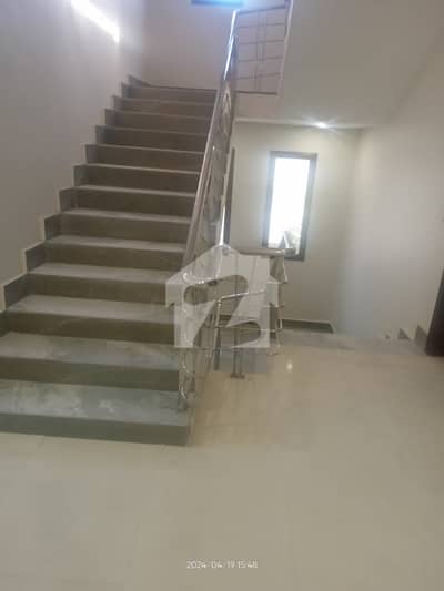600 sq yrds 3 side corner house best for office or investor