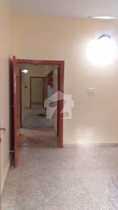 House Sized 400 Square Yards In Gulshan-e-Iqbal House Sized 400 Square Yards In Gulshan-e-Iqbal