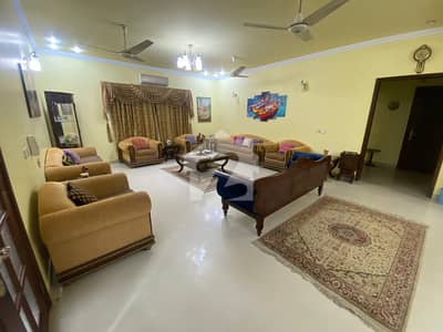 666 Yards Renovated Bungalow for Sale DHA Phase VI