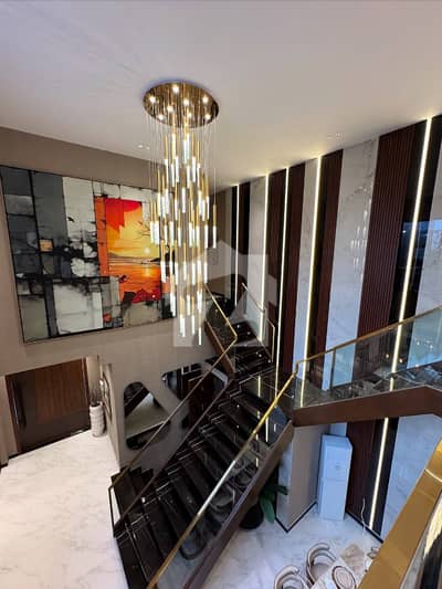 Zayed Associate Offering 1 Kanal House For Rent In Very Reasonable Price And Good Location