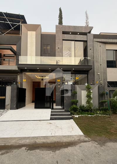 5 Marla House for Sale in A1 Block, Central Park Housing Scheme | PKR 2 Crore 60 Lakh 5 Marla House for Sale in A1 Block, Central Park Housing Scheme | PKR 2 Crore 60 Lakh