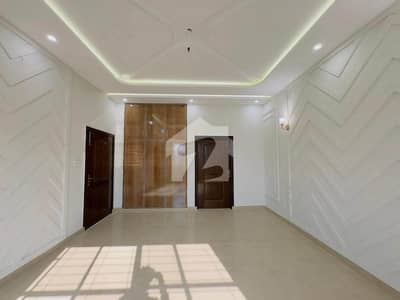 Premium 10 Marla House For Sale | Sargodha