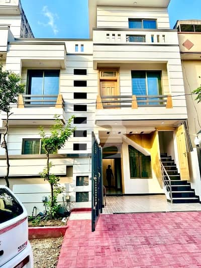 G13 tiles flooring luxury house for Sale Size 25*40