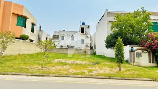 Residential Plot For Sale | J1 Block | Valencia Town | Rs. 15500000 Crore