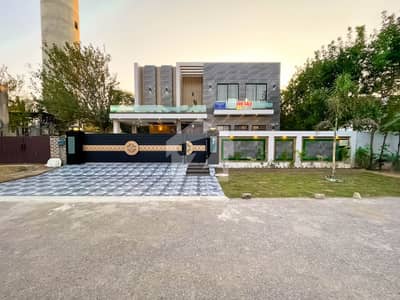 20 MARLA OWNER BUILD DESIGN FOR SALE NEAR TO CARREFOUR COMMERCIAL