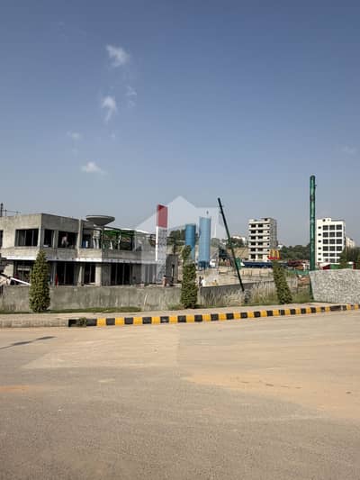 One KANAL PLOT AVAILABLE FOR DALE