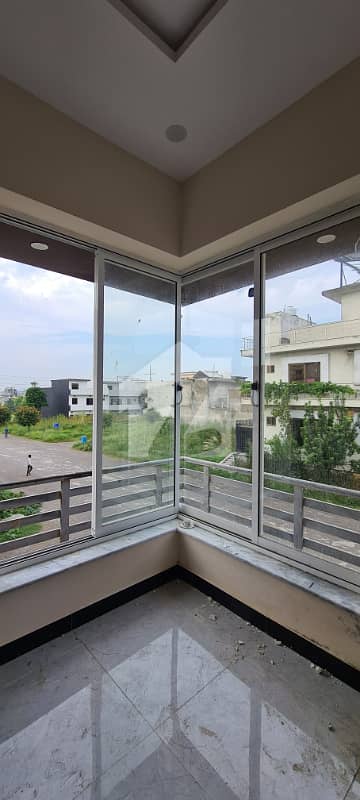 7 Marla Brand New Double Story Corner House