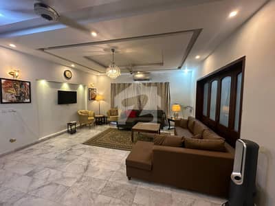 Luxury Living Starts Here Beautiful 1-Kanal House For Rent In DHA Phase 1