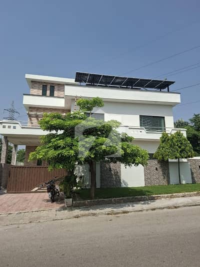 ڈی ایچ اے فیز 2 - سیکٹر جے ڈی ایچ اے ڈیفینس فیز 2,ڈی ایچ اے ڈیفینس,اسلام آباد میں 6 کمروں کا 10 مرلہ مکان 6.95 کروڑ میں برائے فروخت۔ ڈی ایچ اے فیز 2 - سیکٹر جے ڈی ایچ اے ڈیفینس فیز 2,ڈی ایچ اے ڈیفینس,اسلام آباد میں 6 کمروں کا 10 مرلہ مکان 6.95 کروڑ میں برائے فروخت۔