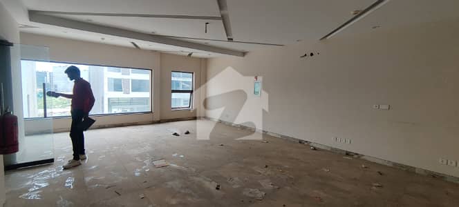 4 Marla 1st Floor With Lift