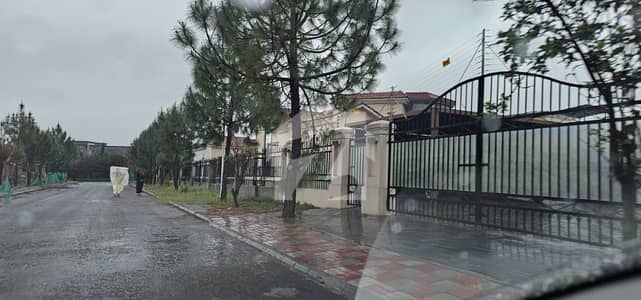 گلبرگ گرینز ۔ بلاک سی گلبرگ گرینز,گلبرگ,اسلام آباد میں 12 کنال رہائشی پلاٹ 29.0 کروڑ میں برائے فروخت۔ گلبرگ گرینز ۔ بلاک سی گلبرگ گرینز,گلبرگ,اسلام آباد میں 12 کنال رہائشی پلاٹ 29.0 کروڑ میں برائے فروخت۔
