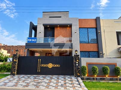 10 Marla Brand New Most Luxurious House Available For Sale