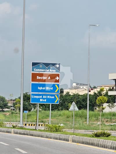 Prime Location Plot For Sale Sector A Level Plot Solid land