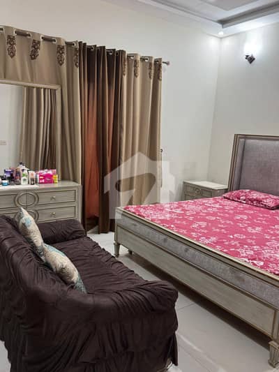 DHA Phase 3, 10 Marla, 03 Bed, Fully Furnished Slightly Used Luxurious Upper Portion For Rent.