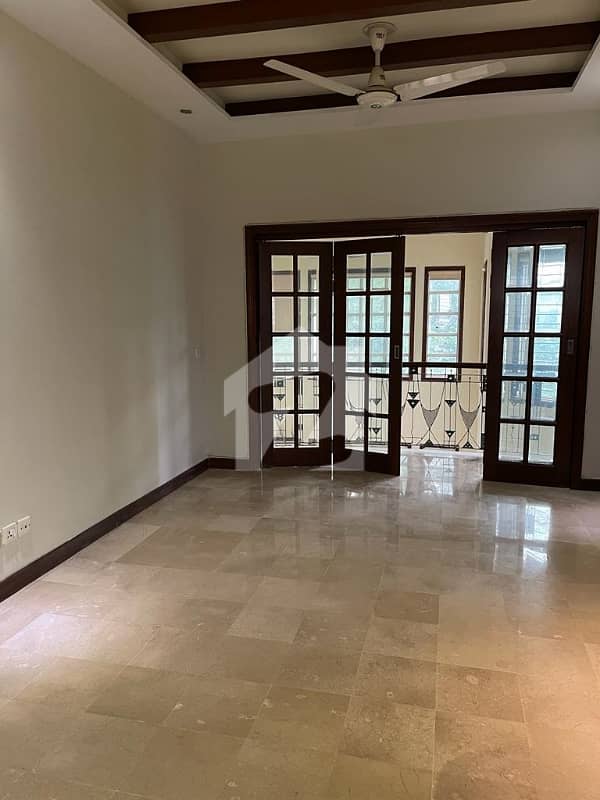2 KANAL RENNOVATED FULL HOUSE FOR RENT IN F-7 2 KANAL RENNOVATED FULL HOUSE FOR RENT IN F-7