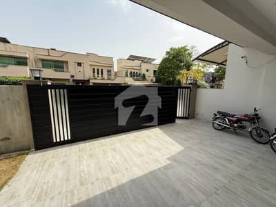 10 MARLA 4 BEDROOM HOUSE AVAILABLE FOR RENT 10 KVA SOLAR INSTALLED