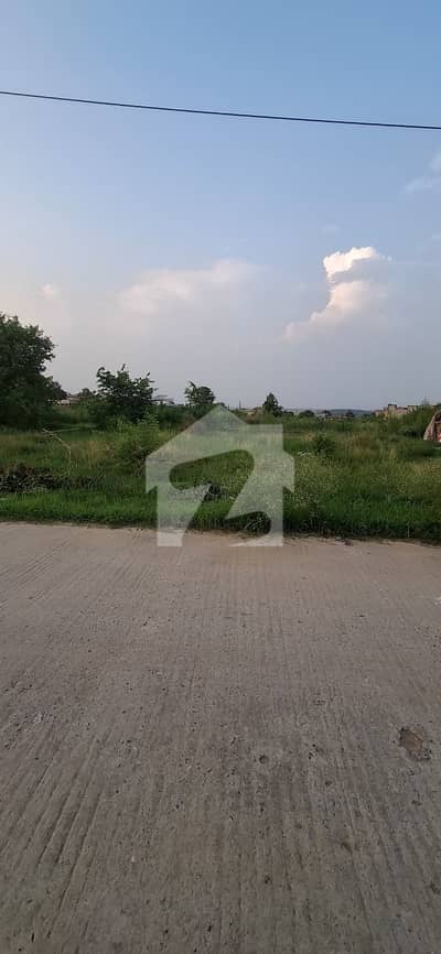 10 Marla Plot For Sale In Gulraiz Phase 3