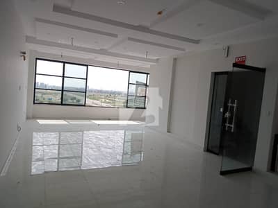 4/MARLA 2ND FLOOR AVAILABLE FOR RANT GOOD LOCATION